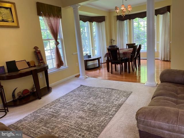3128 TULIP TREE PL, Dumfries, VA 22026