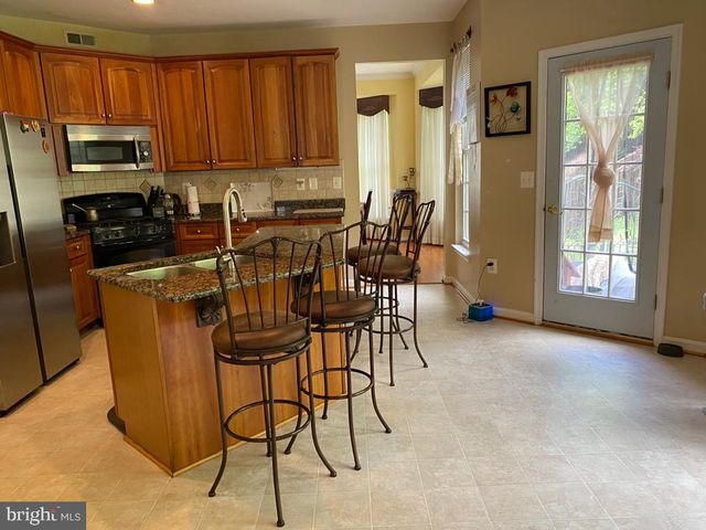3128 TULIP TREE PL, Dumfries, VA 22026