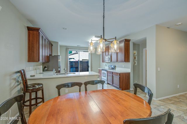 4063 E MILKY Way, Gilbert, AZ 85295