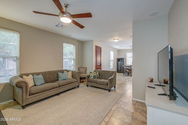 4063 E MILKY Way, Gilbert, AZ 85295
