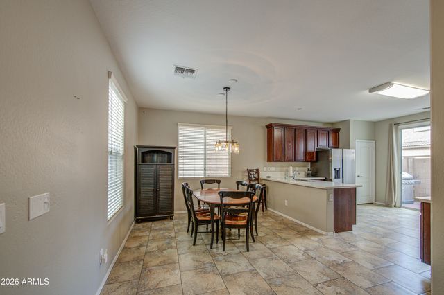 4063 E MILKY Way, Gilbert, AZ 85295