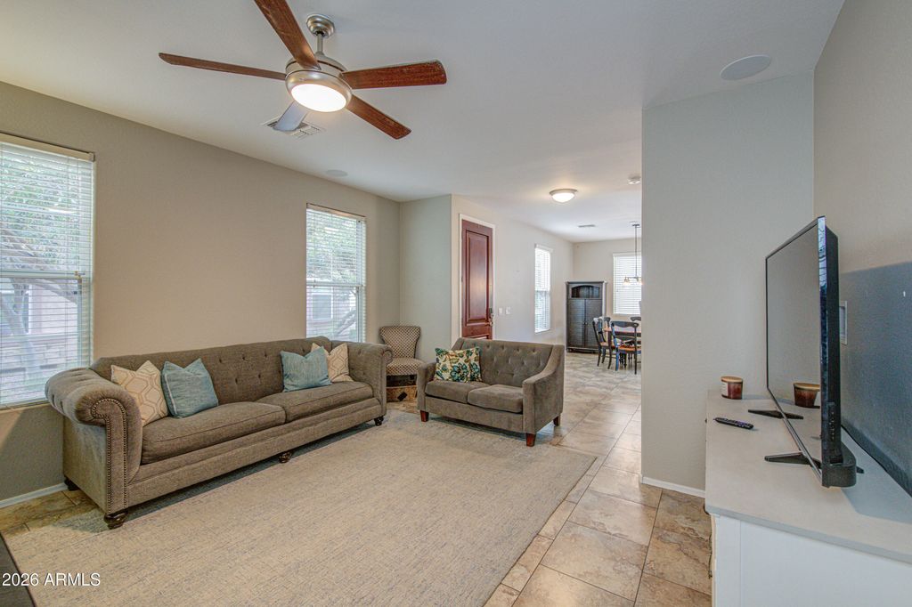 4063 E MILKY Way, Gilbert, AZ 85295 — photo 4