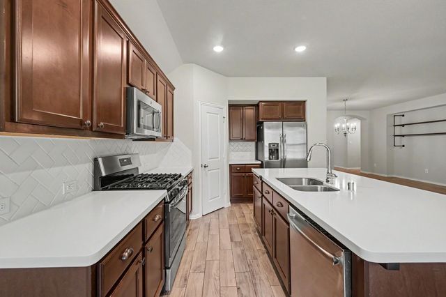 185 Emory Birch Drive, Montgomery, TX 77316