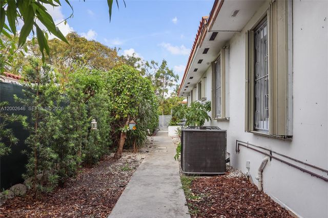 619 SW 39th Avenue, Miami, FL 33134