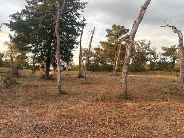 000 Park View Drive, Hempstead, TX 77445