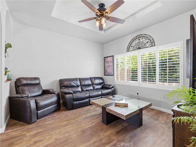 22319 Lull Street, Canoga Park, CA 91304