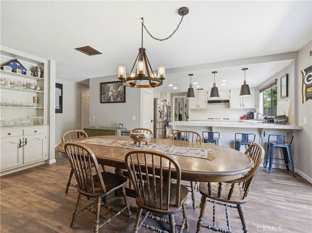 22319 Lull Street, Canoga Park, CA 91304