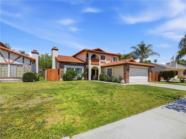 22319 Lull Street, Canoga Park, CA 91304