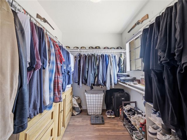 22319 Lull Street, Canoga Park, CA 91304