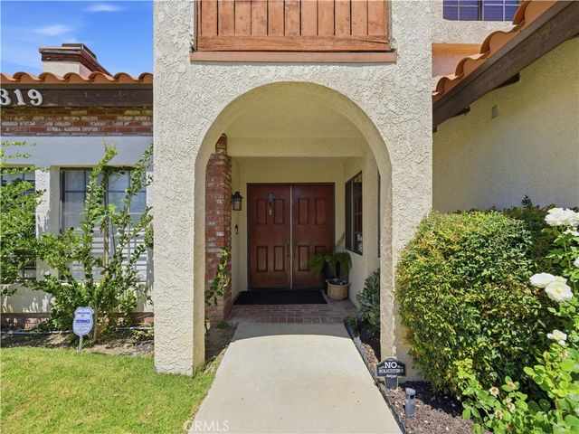22319 Lull Street, Canoga Park, CA 91304