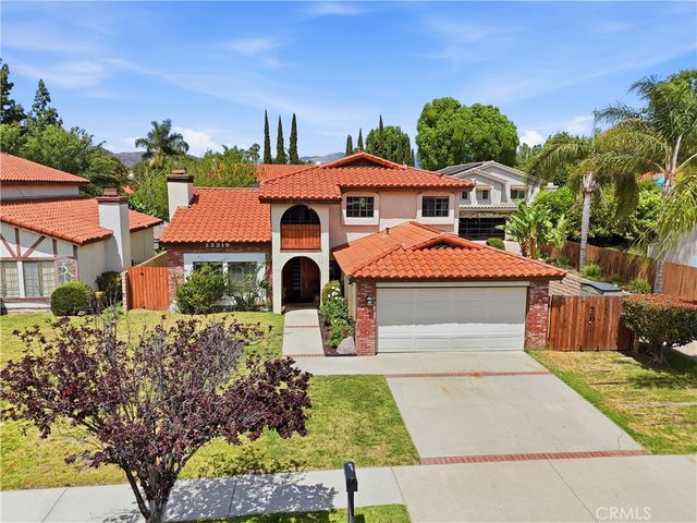 22319 Lull Street, Canoga Park, CA 91304