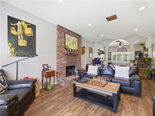 22319 Lull Street, Canoga Park, CA 91304