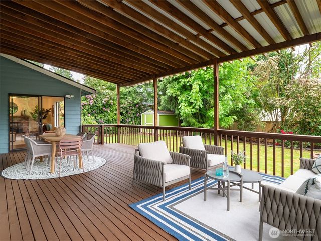 20106 96th Avenue NE, Bothell, WA 98011