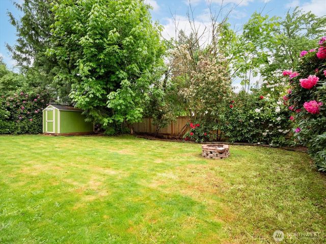 20106 96th Avenue NE, Bothell, WA 98011