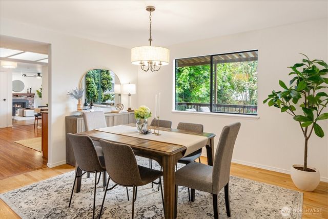 20106 96th Avenue NE, Bothell, WA 98011