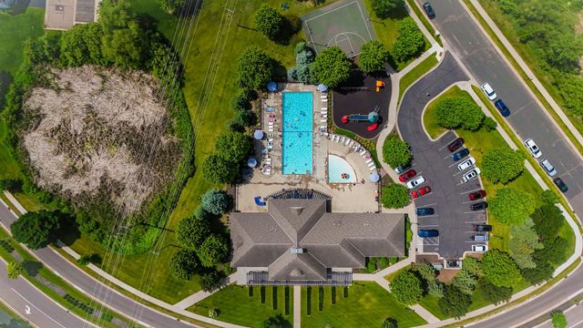 5149 157th Street N, Hugo, MN 55038