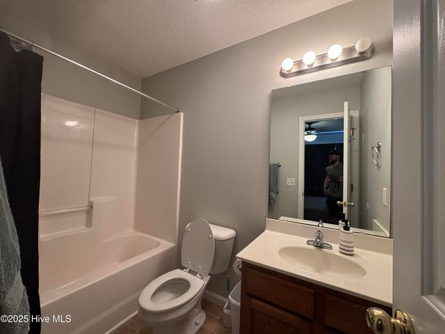 126 Cornerstone Place, Jacksonville, NC 28546