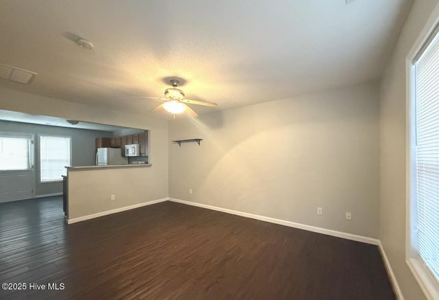 126 Cornerstone Place, Jacksonville, NC 28546