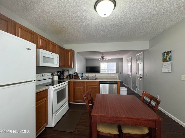126 Cornerstone Place, Jacksonville, NC 28546