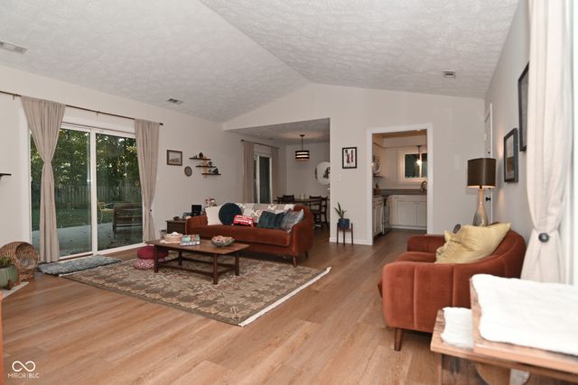 347 Beechwood Drive, Noblesville, IN 46060