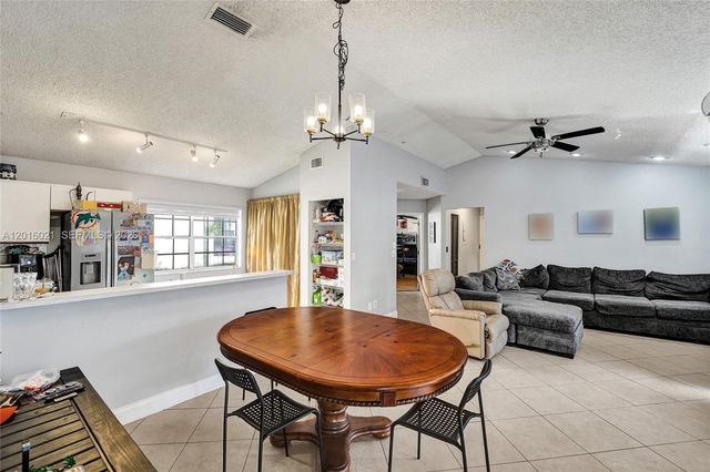 11730 NW 12th St, Pembroke Pines, FL 33026