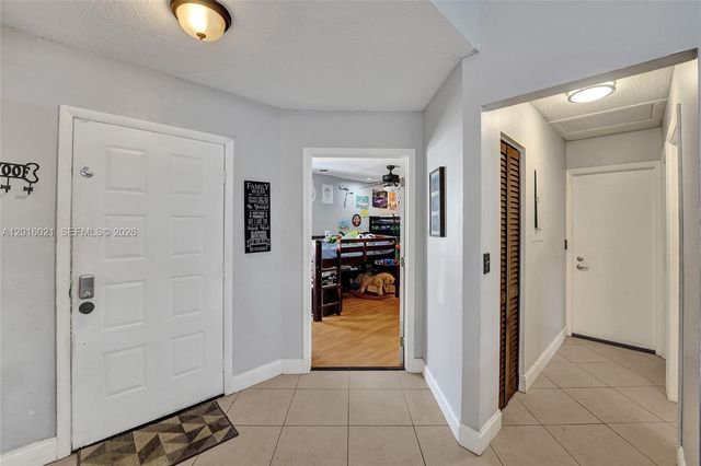 11730 NW 12th St, Pembroke Pines, FL 33026