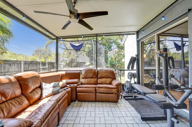11730 NW 12th St, Pembroke Pines, FL 33026
