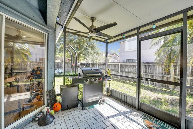 11730 NW 12th St, Pembroke Pines, FL 33026