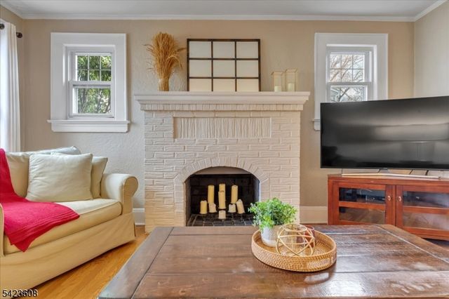 111 Columbia Ave, Cranford Twp., NJ 07016