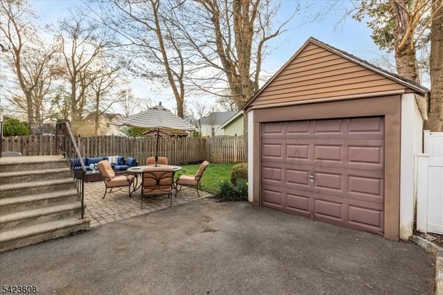 111 Columbia Ave, Cranford Twp., NJ 07016
