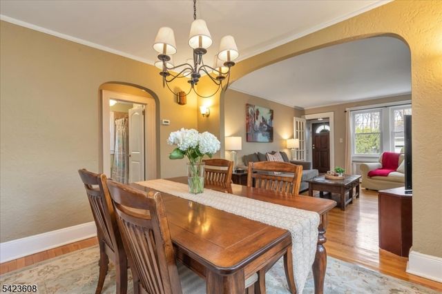 111 Columbia Ave, Cranford Twp., NJ 07016