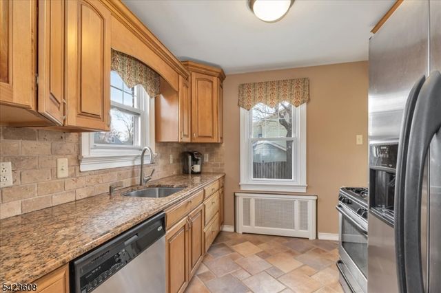 111 Columbia Ave, Cranford Twp., NJ 07016