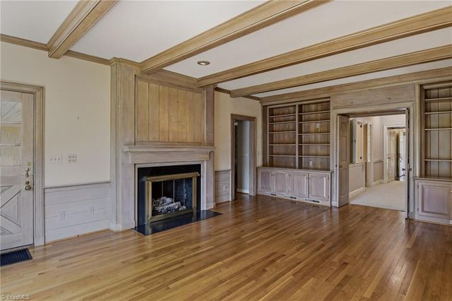 2850 Merry Acres Lane, Winston-salem, NC 27106