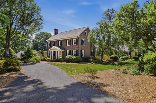 2850 Merry Acres Lane, Winston-salem, NC 27106