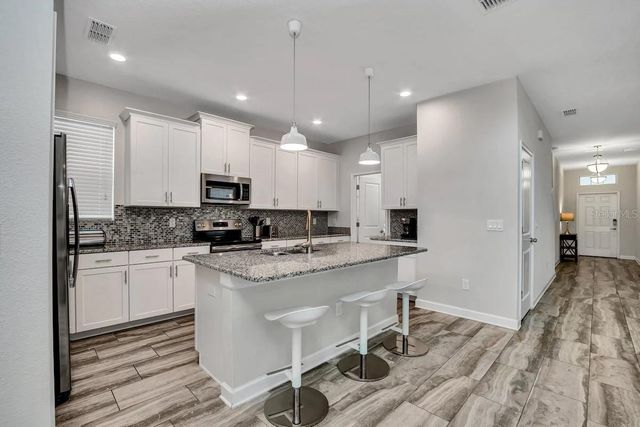 4769 KINGS CASTLE CIRCLE, Kissimmee, FL 34746