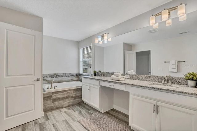 4769 KINGS CASTLE CIRCLE, Kissimmee, FL 34746