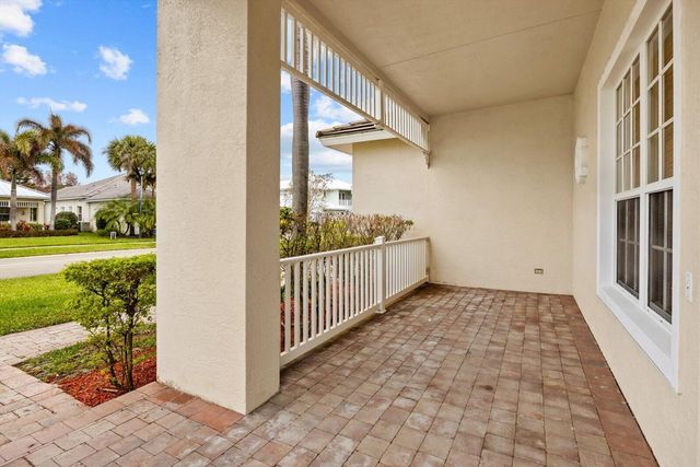 206 Magnolia Lakes Boulevard, Port St. Lucie, Port St Lucie, FL 34986