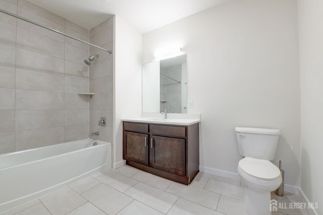 722 Lorhan Drive, Piscataway, NJ 08854