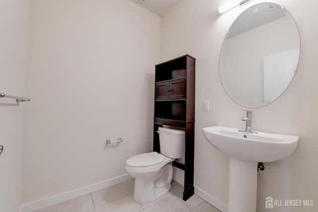 722 Lorhan Drive, Piscataway, NJ 08854