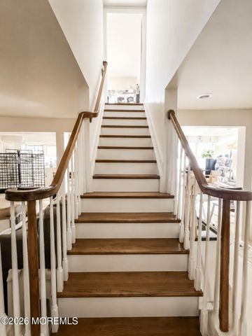 12 Jamie Court, Barnegat, NJ 08005