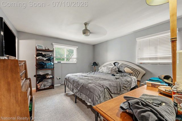 4771 Hatchery Road, Waterford Charter Township, MI 48329