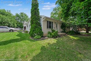 4771 Hatchery Road, Waterford Charter Township, MI 48329