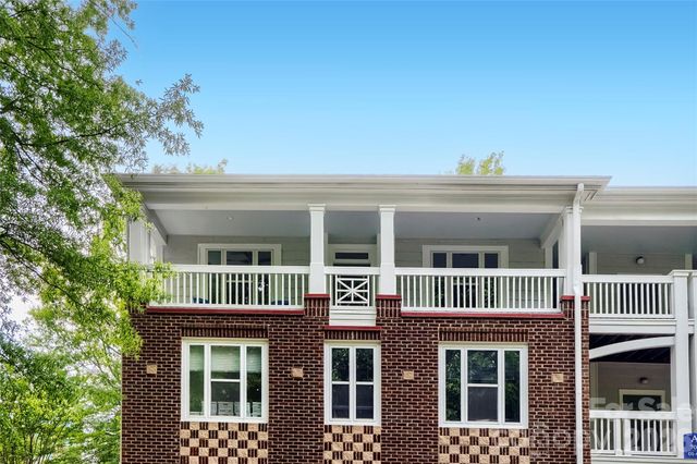 706 Northeast Drive 3, Davidson, NC 28036