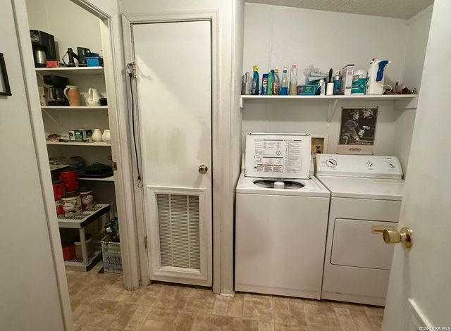 450 Hancock, Canyon Lake, TX 78133