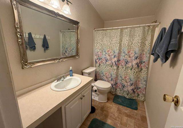 450 Hancock, Canyon Lake, TX 78133