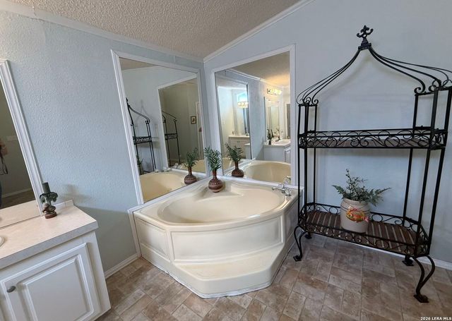 450 Hancock, Canyon Lake, TX 78133