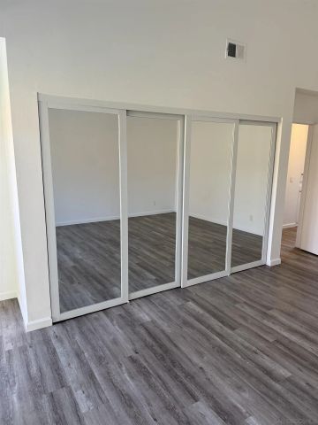 1990 Golden Circle, Escondido, CA 92026
