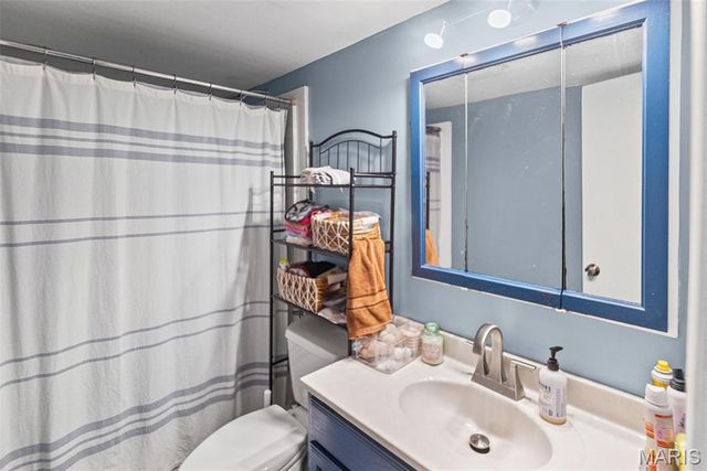 2120 Miracle Avenue, Granite City, IL 62040