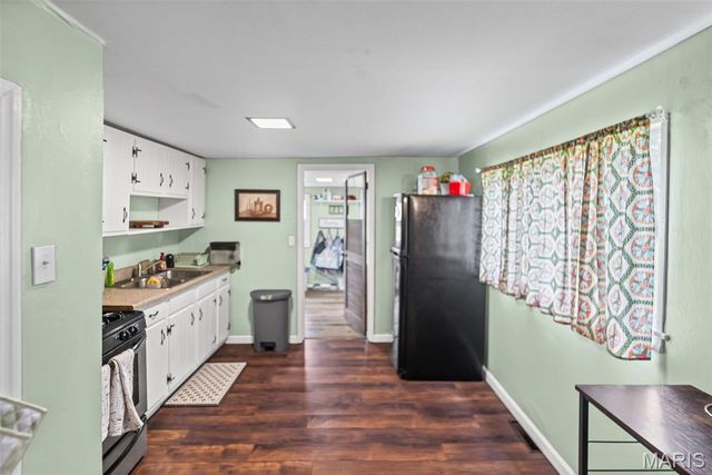 2120 Miracle Avenue, Granite City, IL 62040
