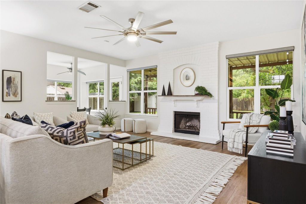 403 Paint Brush CIR, Cedar Park, TX 78613